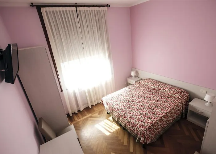 Italy 3* Cenova